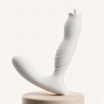 Luna Heat™ Smart Heated Wellness Wand (复制) (复制) - Image 5